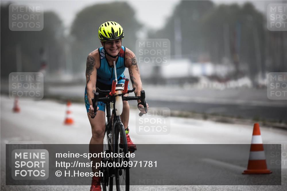 16.08.2026 - KN Förde Triathlon 2026 H.Heesch http://msf.ph/oto/9971781 16.08.2026 10:01:58 Radfahren 171 meine-sportfotos.de