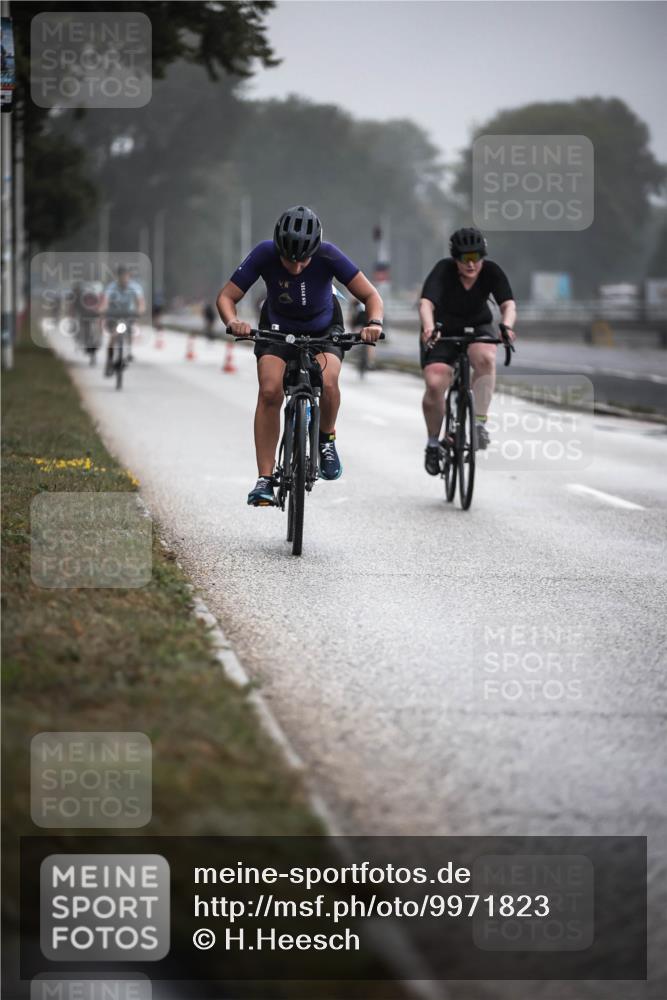 16.08.2026 - KN Förde Triathlon 2026 H.Heesch http://msf.ph/oto/9971823 16.08.2026 10:02:26 Radfahren 139, 188, 263 meine-sportfotos.de