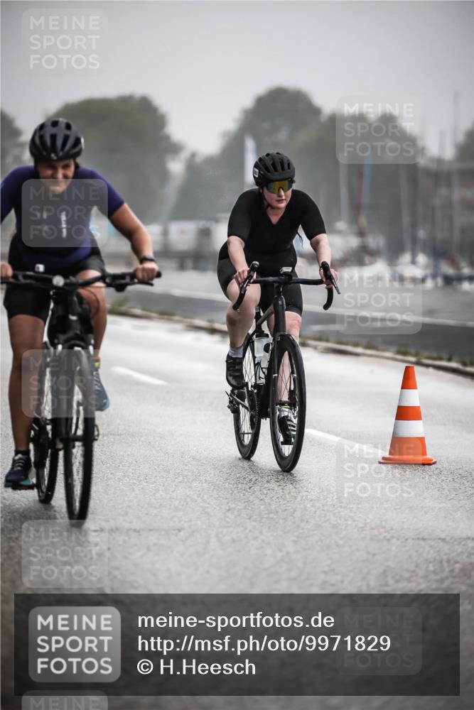16.08.2026 - KN Förde Triathlon 2026 H.Heesch http://msf.ph/oto/9971829 16.08.2026 10:02:27 Radfahren 139, 188, 263 meine-sportfotos.de
