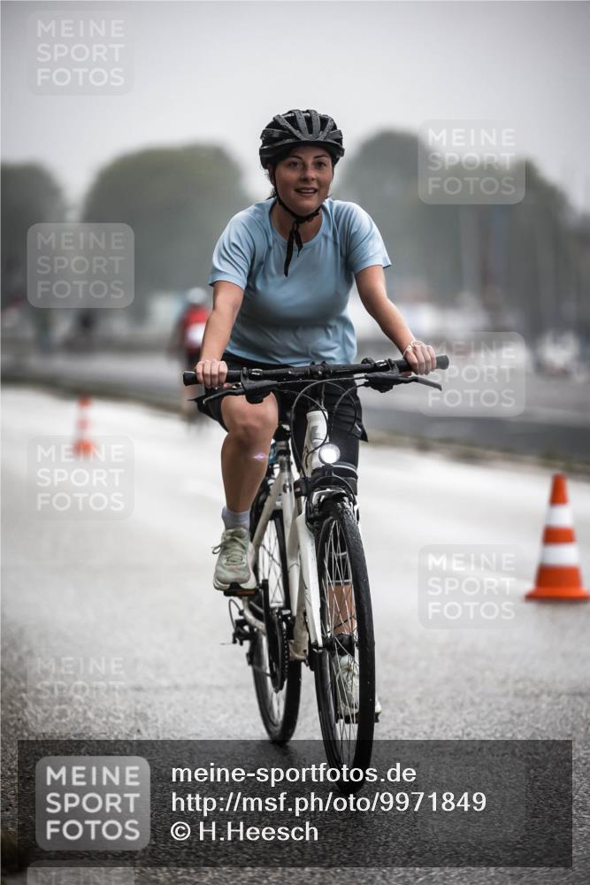 16.08.2026 - KN Förde Triathlon 2026 H.Heesch http://msf.ph/oto/9971849 16.08.2026 10:02:33 Radfahren 126, 236 meine-sportfotos.de