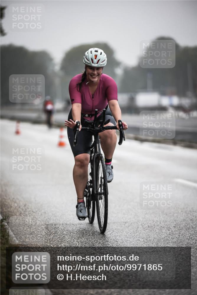 16.08.2026 - KN Förde Triathlon 2026 H.Heesch http://msf.ph/oto/9971865 16.08.2026 10:02:35 Radfahren 126, 236 meine-sportfotos.de