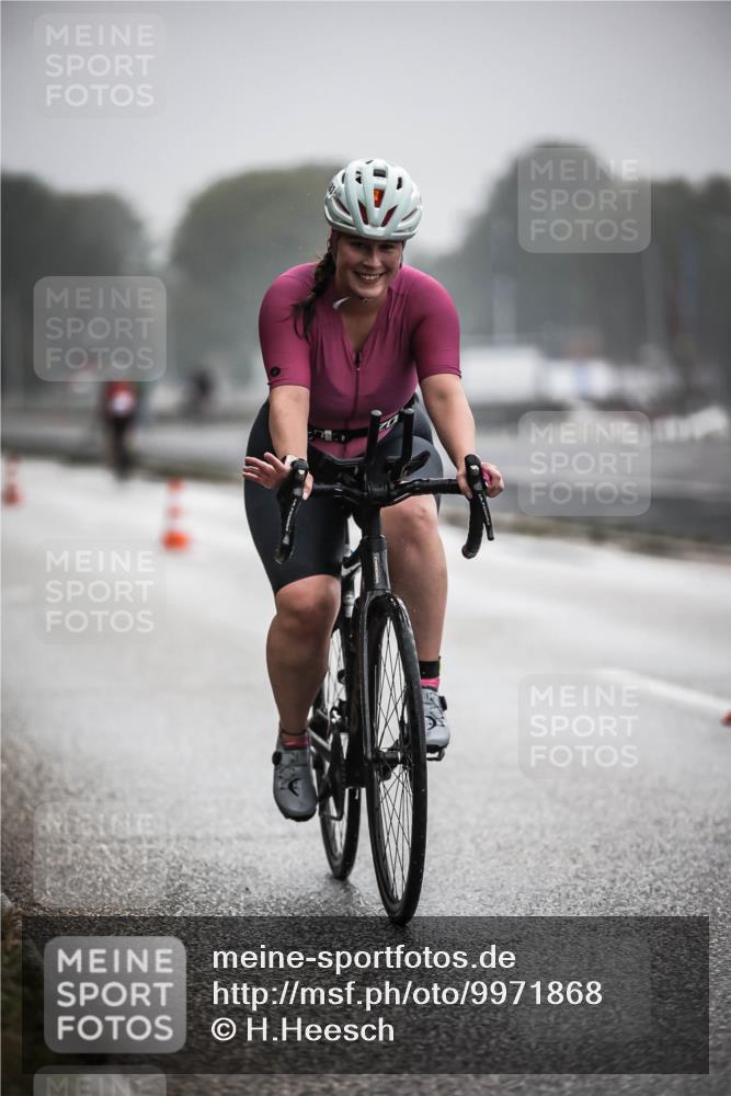 16.08.2026 - KN Förde Triathlon 2026 H.Heesch http://msf.ph/oto/9971868 16.08.2026 10:02:35 Radfahren 126, 236 meine-sportfotos.de