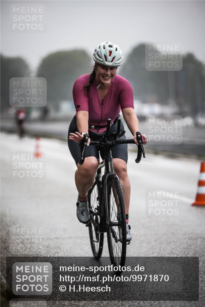 16.08.2026 - KN Förde Triathlon 2026 H.Heesch http://msf.ph/oto/9971870 16.08.2026 10:02:35 Radfahren 126, 236 meine-sportfotos.de