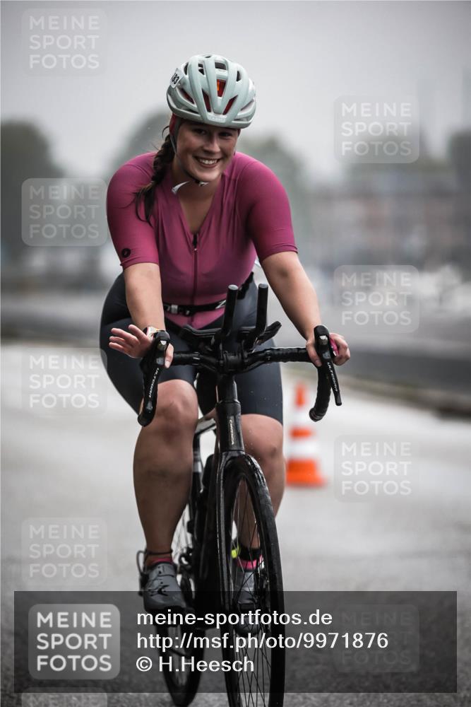16.08.2026 - KN Förde Triathlon 2026 H.Heesch http://msf.ph/oto/9971876 16.08.2026 10:02:36 Radfahren 126, 236 meine-sportfotos.de