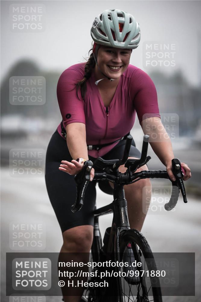 16.08.2026 - KN Förde Triathlon 2026 H.Heesch http://msf.ph/oto/9971880 16.08.2026 10:02:36 Radfahren 126, 236 meine-sportfotos.de