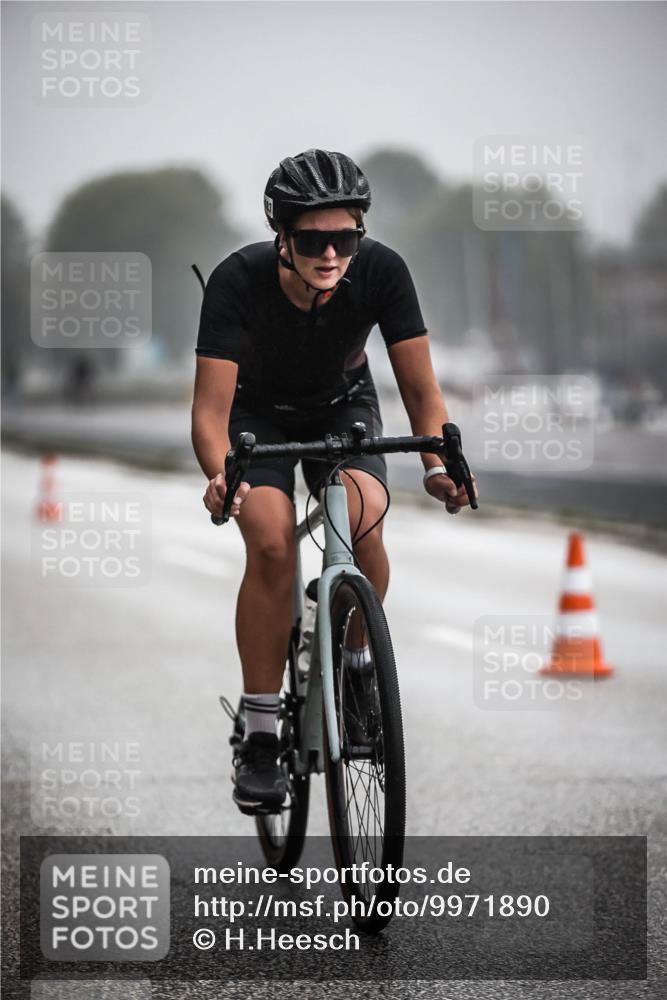 16.08.2026 - KN Förde Triathlon 2026 H.Heesch http://msf.ph/oto/9971890 16.08.2026 10:02:38 Radfahren 126 meine-sportfotos.de