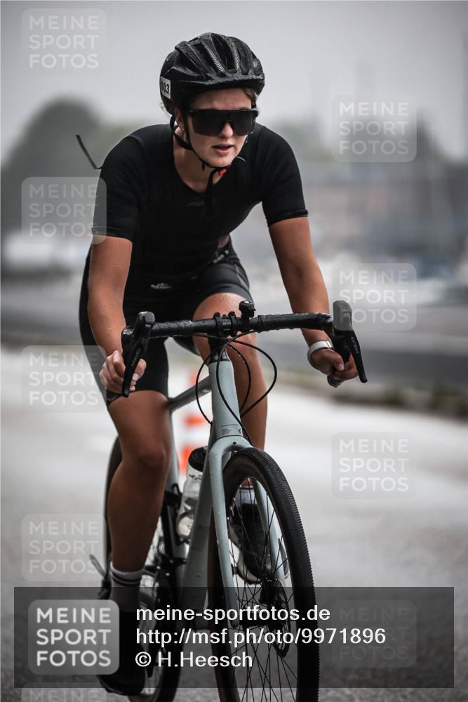16.08.2026 - KN Förde Triathlon 2026 H.Heesch http://msf.ph/oto/9971896 16.08.2026 10:02:39 Radfahren 126 meine-sportfotos.de