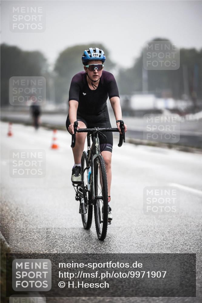 16.08.2026 - KN Förde Triathlon 2026 H.Heesch http://msf.ph/oto/9971907 16.08.2026 10:02:49 Radfahren 181, 233, 234, 253, 266 meine-sportfotos.de