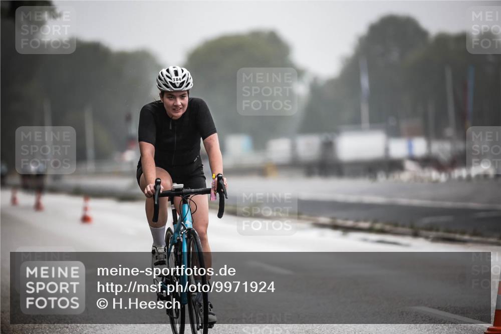 16.08.2026 - KN Förde Triathlon 2026 H.Heesch http://msf.ph/oto/9971924 16.08.2026 10:03:09 Radfahren 193, 232 meine-sportfotos.de