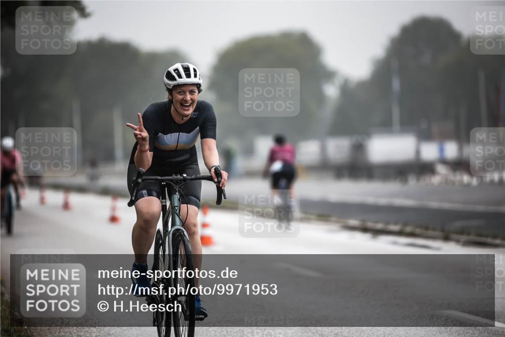 16.08.2026 - KN Förde Triathlon 2026 H.Heesch http://msf.ph/oto/9971953 16.08.2026 10:03:14 Radfahren 152, 193, 232 meine-sportfotos.de