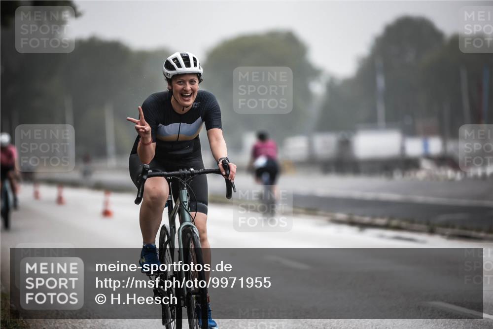 16.08.2026 - KN Förde Triathlon 2026 H.Heesch http://msf.ph/oto/9971955 16.08.2026 10:03:14 Radfahren 152, 193, 232 meine-sportfotos.de