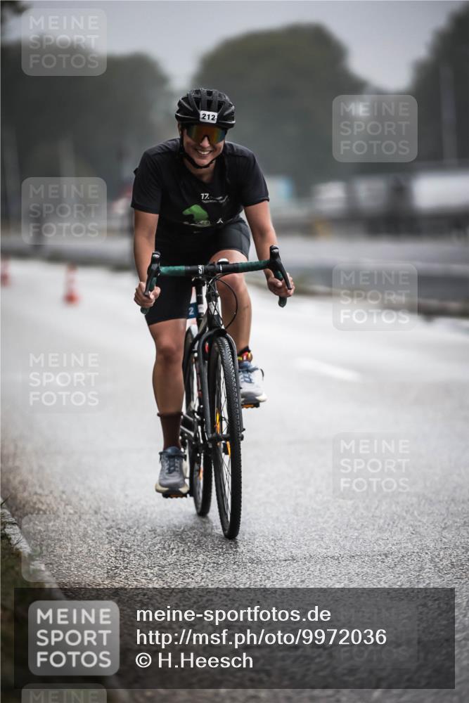 16.08.2026 - KN Förde Triathlon 2026 H.Heesch http://msf.ph/oto/9972036 16.08.2026 10:03:51 Radfahren 235 meine-sportfotos.de