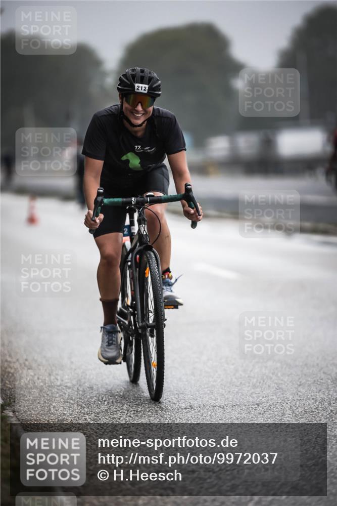 16.08.2026 - KN Förde Triathlon 2026 H.Heesch http://msf.ph/oto/9972037 16.08.2026 10:03:51 Radfahren 235 meine-sportfotos.de