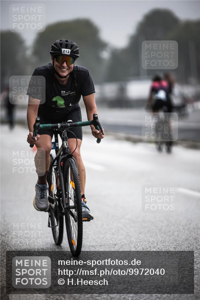 16.08.2026 - KN Förde Triathlon 2026 H.Heesch http://msf.ph/oto/9972040 16.08.2026 10:03:51 Radfahren 235 meine-sportfotos.de
