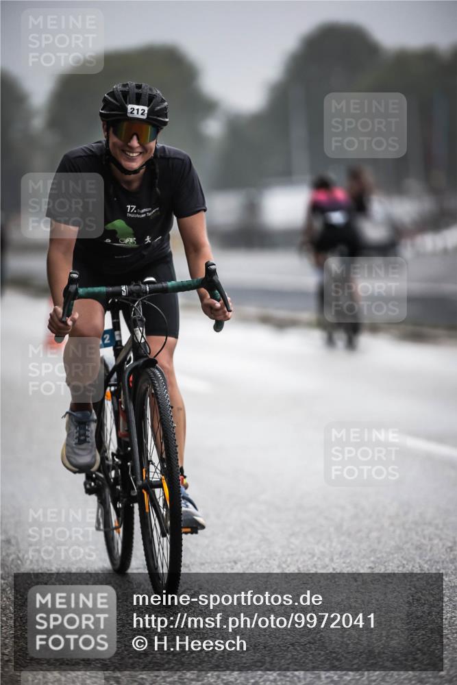 16.08.2026 - KN Förde Triathlon 2026 H.Heesch http://msf.ph/oto/9972041 16.08.2026 10:03:51 Radfahren 235 meine-sportfotos.de
