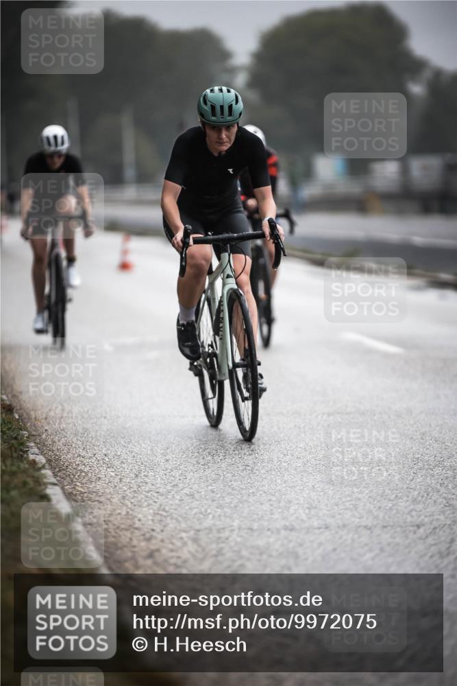 16.08.2026 - KN Förde Triathlon 2026 H.Heesch http://msf.ph/oto/9972075 16.08.2026 10:04:04 Radfahren 226, 240 meine-sportfotos.de