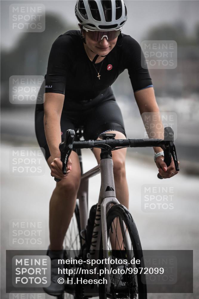 16.08.2026 - KN Förde Triathlon 2026 H.Heesch http://msf.ph/oto/9972099 16.08.2026 10:04:06 Radfahren 226 meine-sportfotos.de