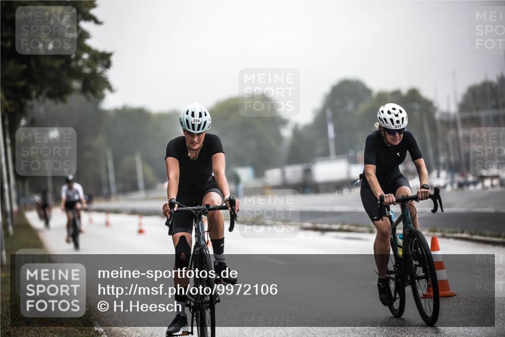 16.08.2026 - KN Förde Triathlon 2026 H.Heesch http://msf.ph/oto/9972106 16.08.2026 10:04:11 Radfahren 226, 227, 228 meine-sportfotos.de