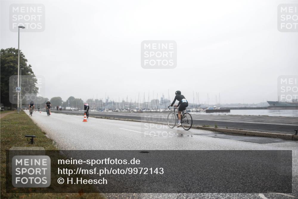 16.08.2026 - KN Förde Triathlon 2026 H.Heesch http://msf.ph/oto/9972143 16.08.2026 09:52:42 Radfahren 129, 240, 242, 253 meine-sportfotos.de