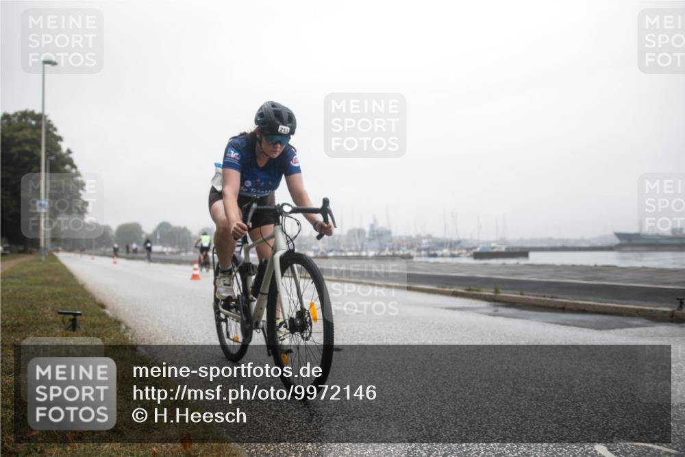16.08.2026 - KN Förde Triathlon 2026 H.Heesch http://msf.ph/oto/9972146 16.08.2026 09:52:46 Radfahren 129, 242, 253 meine-sportfotos.de