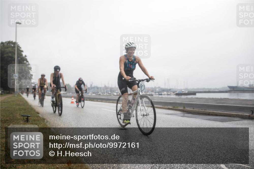 16.08.2026 - KN Förde Triathlon 2026 H.Heesch http://msf.ph/oto/9972161 16.08.2026 09:53:37 Radfahren 120, 126, 137, 141, 179, 211, 233, 234 meine-sportfotos.de