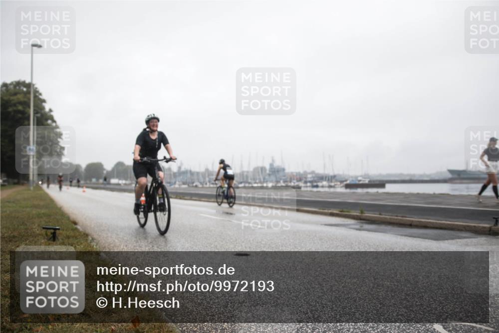 16.08.2026 - KN Förde Triathlon 2026 H.Heesch http://msf.ph/oto/9972193 16.08.2026 09:54:34 Radfahren 232, 264 meine-sportfotos.de