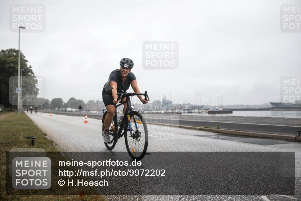 16.08.2026 - KN Förde Triathlon 2026 H.Heesch http://msf.ph/oto/9972202 16.08.2026 09:54:58 Radfahren 199, 205, 247, 256 meine-sportfotos.de