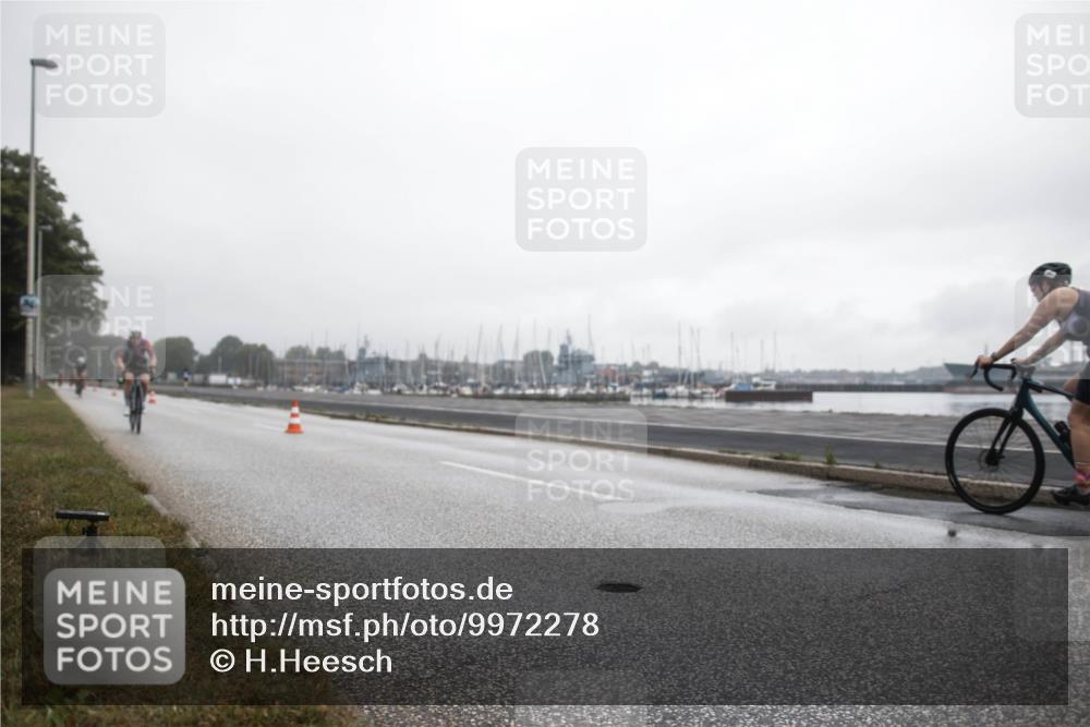 16.08.2026 - KN Förde Triathlon 2026 H.Heesch http://msf.ph/oto/9972278 16.08.2026 09:58:58 Radfahren 138, 156, 174, 254 meine-sportfotos.de
