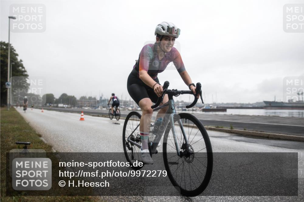 16.08.2026 - KN Förde Triathlon 2026 H.Heesch http://msf.ph/oto/9972279 16.08.2026 09:58:59 Radfahren 138, 156, 174, 254 meine-sportfotos.de