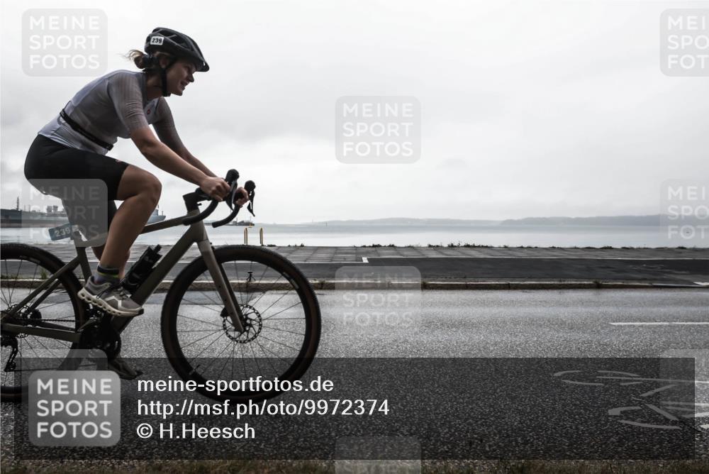 16.08.2026 - KN Förde Triathlon 2026 H.Heesch http://msf.ph/oto/9972374 16.08.2026 10:04:22 Radfahren  meine-sportfotos.de