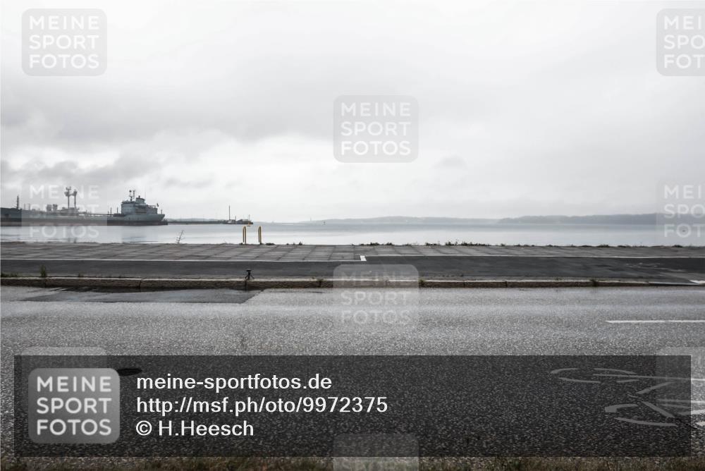 16.08.2026 - KN Förde Triathlon 2026 H.Heesch http://msf.ph/oto/9972375 16.08.2026 10:04:23 Radfahren  meine-sportfotos.de