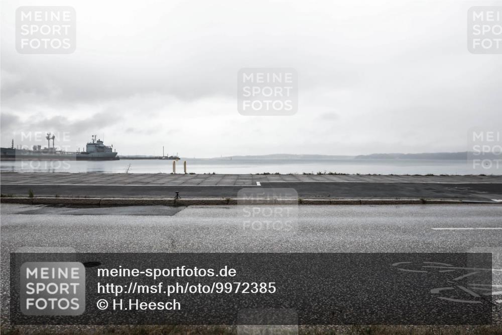 16.08.2026 - KN Förde Triathlon 2026 H.Heesch http://msf.ph/oto/9972385 16.08.2026 10:04:38 Radfahren  meine-sportfotos.de