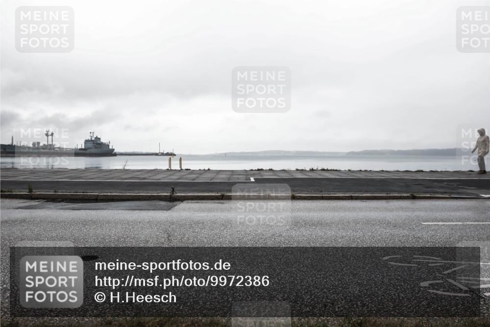 16.08.2026 - KN Förde Triathlon 2026 H.Heesch http://msf.ph/oto/9972386 16.08.2026 10:04:40 Radfahren  meine-sportfotos.de