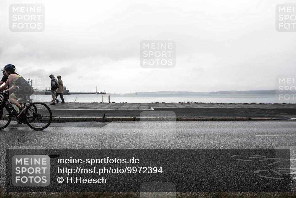 16.08.2026 - KN Förde Triathlon 2026 H.Heesch http://msf.ph/oto/9972394 16.08.2026 10:04:50 Radfahren 128, 132 meine-sportfotos.de