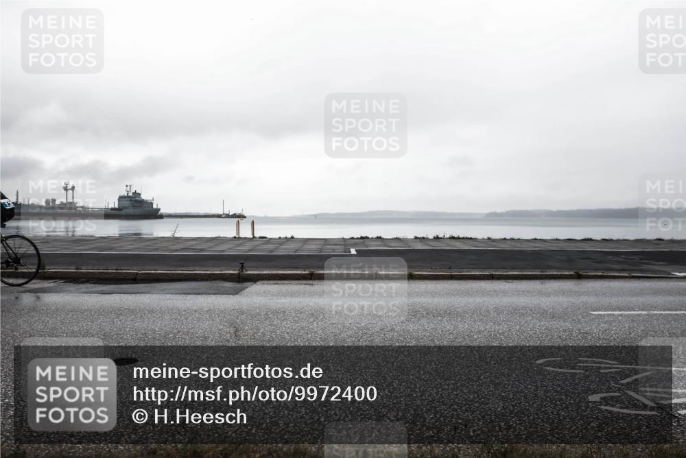 16.08.2026 - KN Förde Triathlon 2026 H.Heesch http://msf.ph/oto/9972400 16.08.2026 10:04:54 Radfahren  meine-sportfotos.de