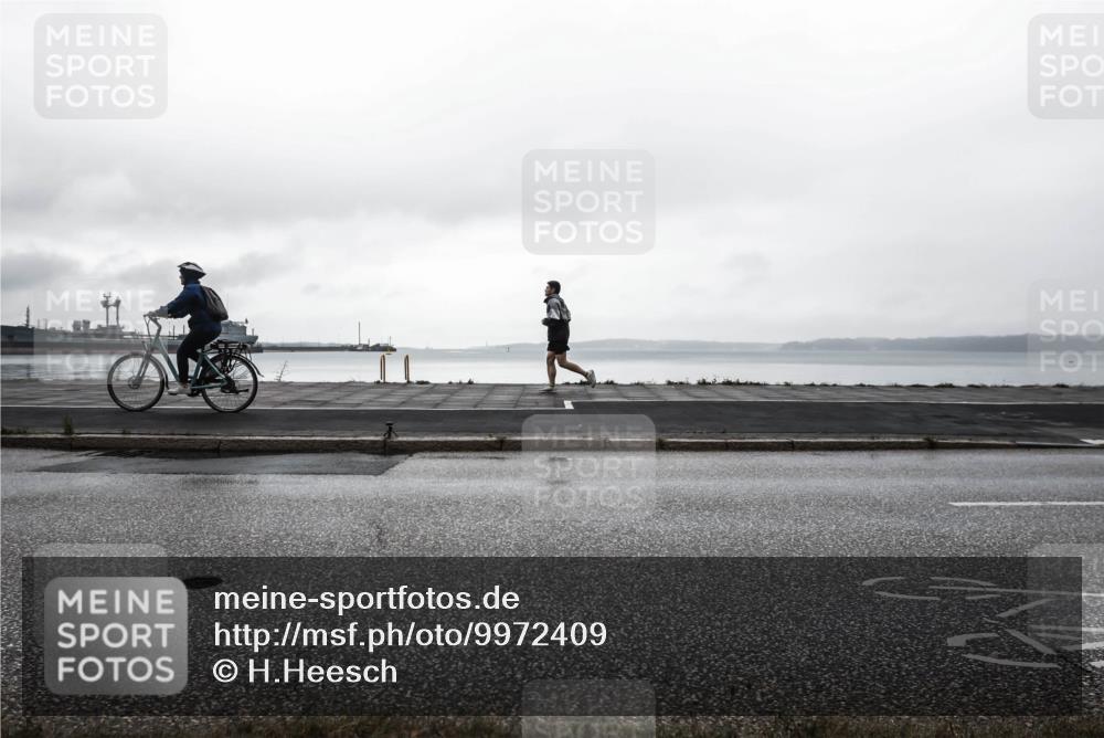 16.08.2026 - KN Förde Triathlon 2026 H.Heesch http://msf.ph/oto/9972409 16.08.2026 10:05:00 Radfahren  meine-sportfotos.de