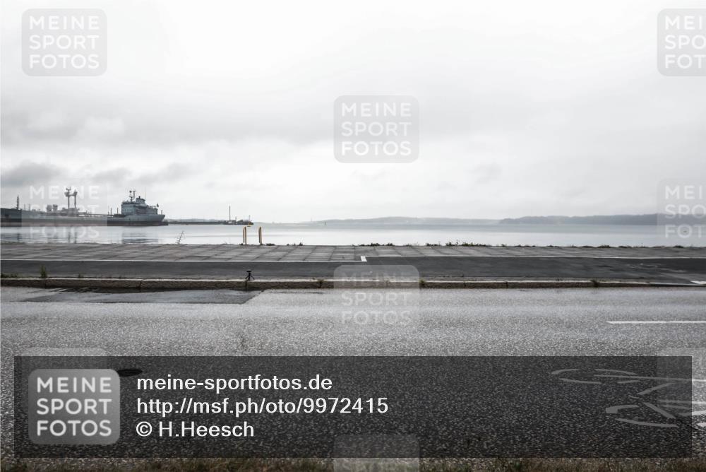 16.08.2026 - KN Förde Triathlon 2026 H.Heesch http://msf.ph/oto/9972415 16.08.2026 10:05:15 Radfahren  meine-sportfotos.de