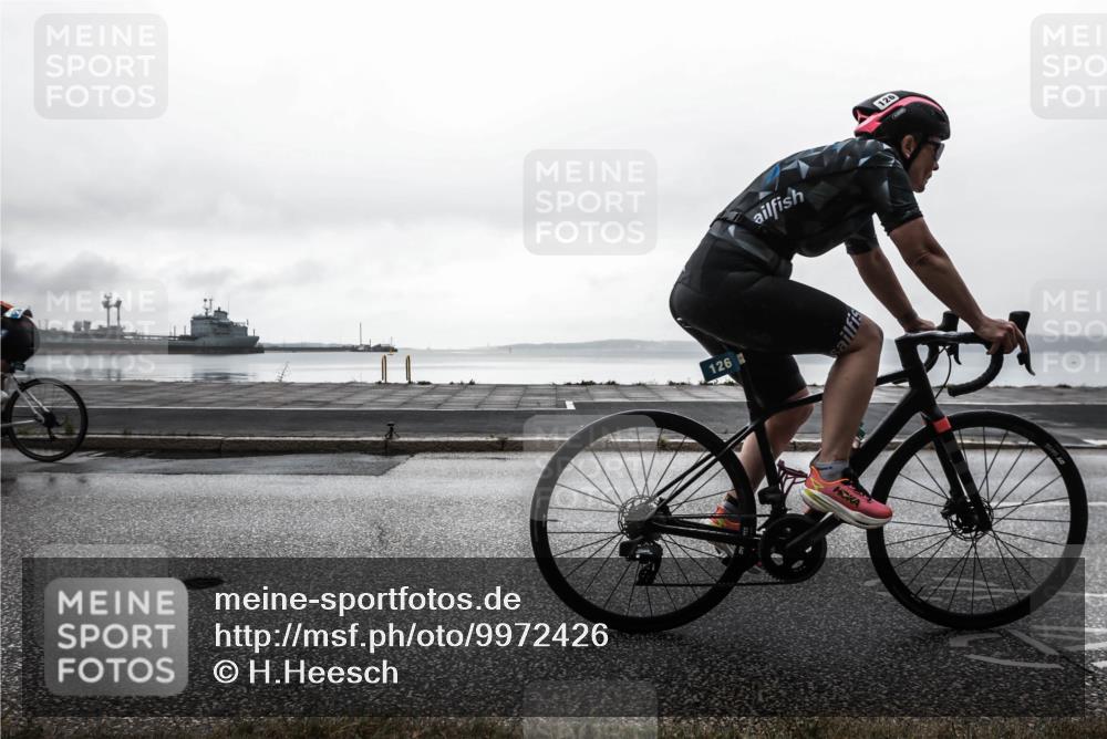 16.08.2026 - KN Förde Triathlon 2026 H.Heesch http://msf.ph/oto/9972426 16.08.2026 10:05:39 Radfahren  meine-sportfotos.de