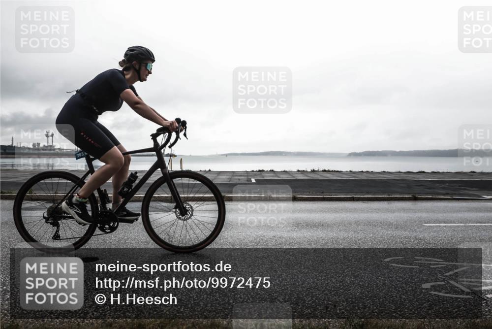 16.08.2026 - KN Förde Triathlon 2026 H.Heesch http://msf.ph/oto/9972475 16.08.2026 10:06:49 Radfahren  meine-sportfotos.de