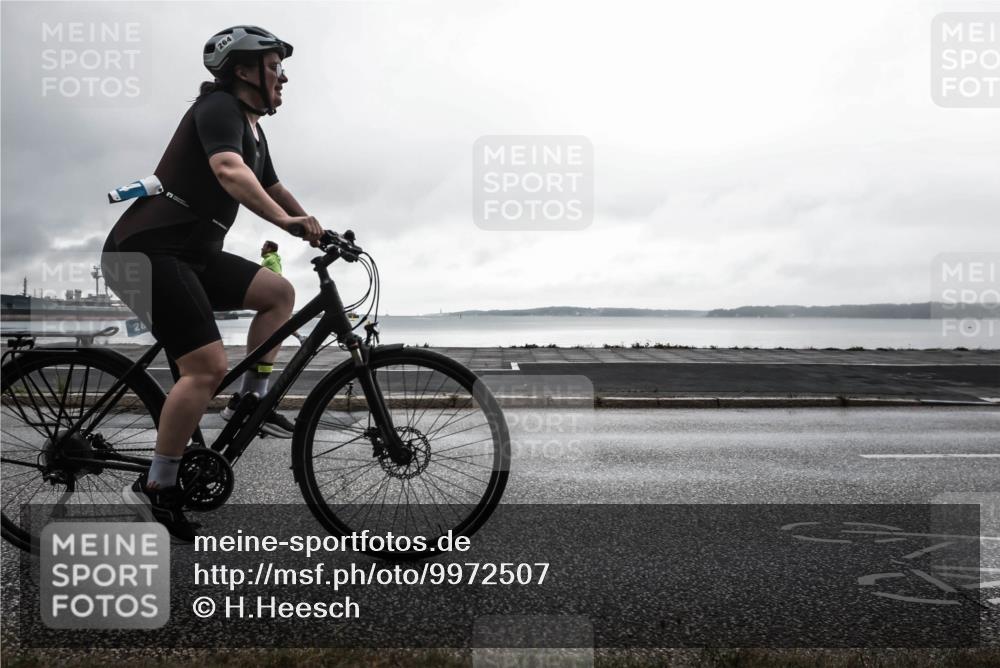 16.08.2026 - KN Förde Triathlon 2026 H.Heesch http://msf.ph/oto/9972507 16.08.2026 10:08:00 Radfahren 216, 264 meine-sportfotos.de