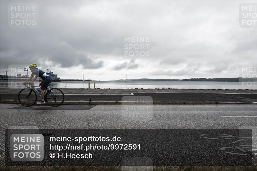 16.08.2026 - KN Förde Triathlon 2026 H.Heesch http://msf.ph/oto/9972591 16.08.2026 10:11:05 Radfahren  meine-sportfotos.de
