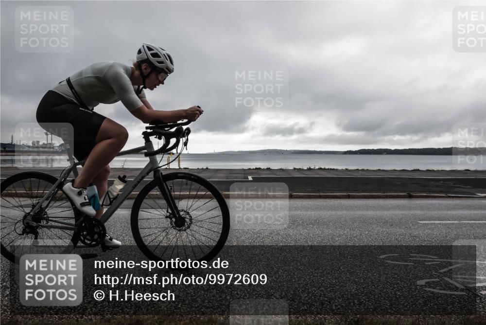 16.08.2026 - KN Förde Triathlon 2026 H.Heesch http://msf.ph/oto/9972609 16.08.2026 10:13:32 Radfahren 244 meine-sportfotos.de