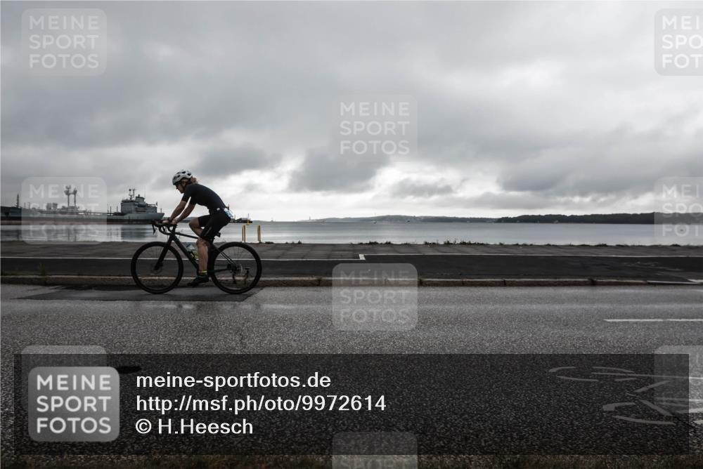 16.08.2026 - KN Förde Triathlon 2026 H.Heesch http://msf.ph/oto/9972614 16.08.2026 10:13:59 Radfahren  meine-sportfotos.de