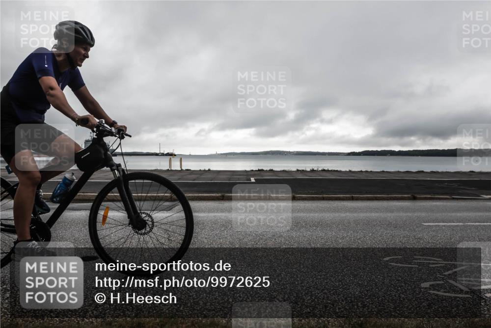 16.08.2026 - KN Förde Triathlon 2026 H.Heesch http://msf.ph/oto/9972625 16.08.2026 10:16:36 Radfahren  meine-sportfotos.de