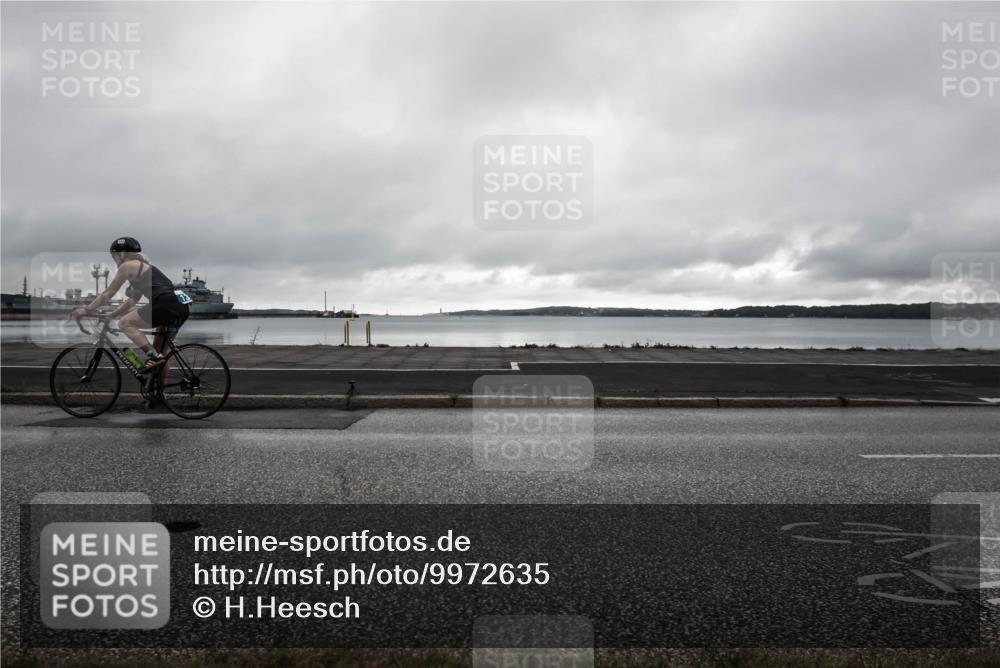 16.08.2026 - KN Förde Triathlon 2026 H.Heesch http://msf.ph/oto/9972635 16.08.2026 10:19:03 Radfahren  meine-sportfotos.de
