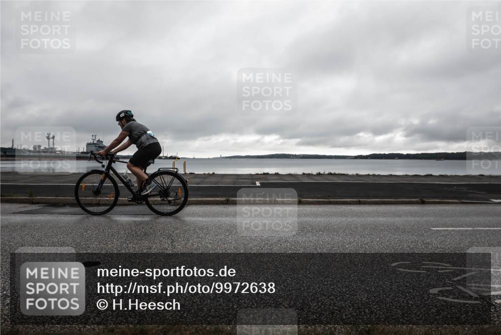 16.08.2026 - KN Förde Triathlon 2026 H.Heesch http://msf.ph/oto/9972638 16.08.2026 10:19:46 Radfahren  meine-sportfotos.de