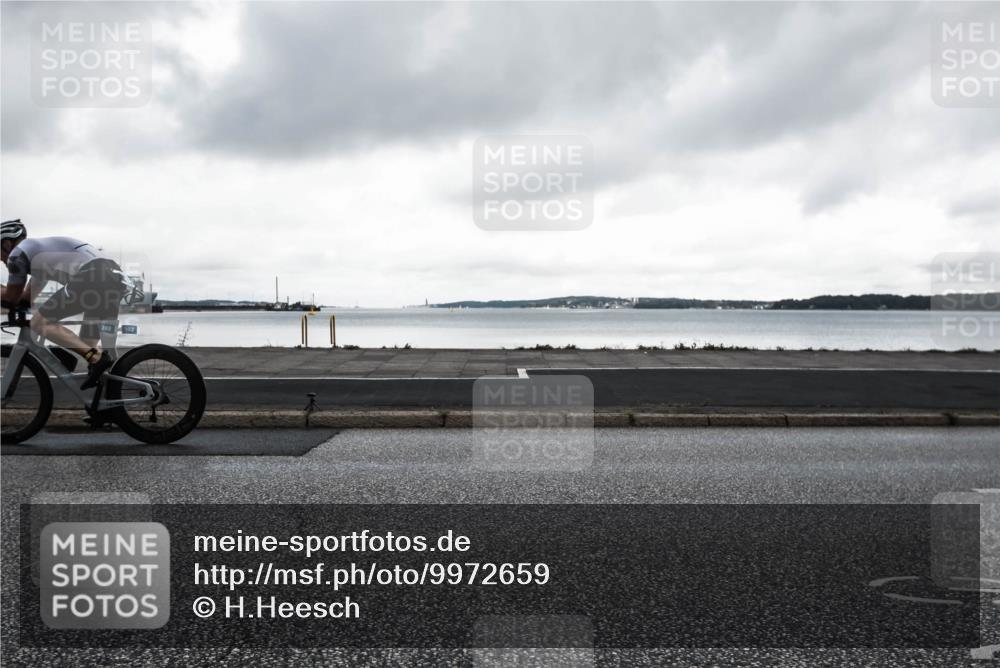 16.08.2026 - KN Förde Triathlon 2026 H.Heesch http://msf.ph/oto/9972659 16.08.2026 10:58:28 Radfahren 302 meine-sportfotos.de