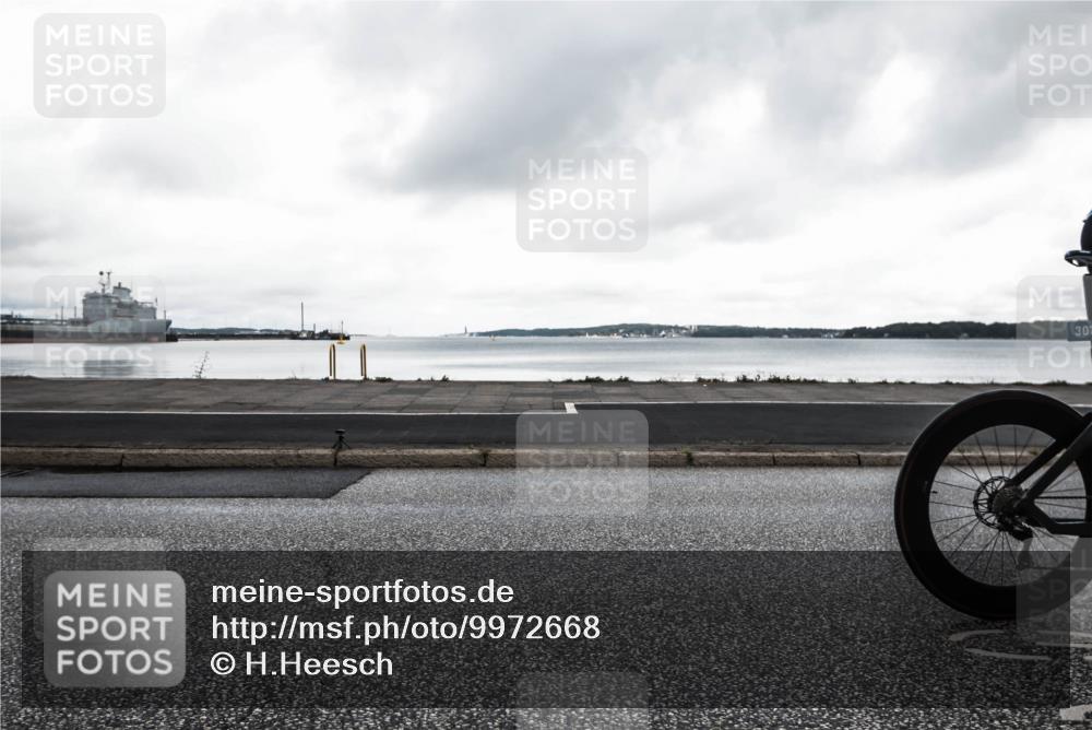 16.08.2026 - KN Förde Triathlon 2026 H.Heesch http://msf.ph/oto/9972668 16.08.2026 10:59:46 Radfahren 307, 313 meine-sportfotos.de