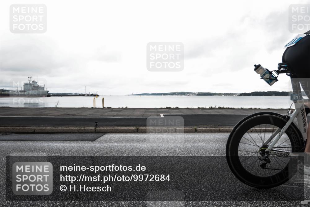 16.08.2026 - KN Förde Triathlon 2026 H.Heesch http://msf.ph/oto/9972684 16.08.2026 11:01:46 Radfahren 305, 310, 311 meine-sportfotos.de