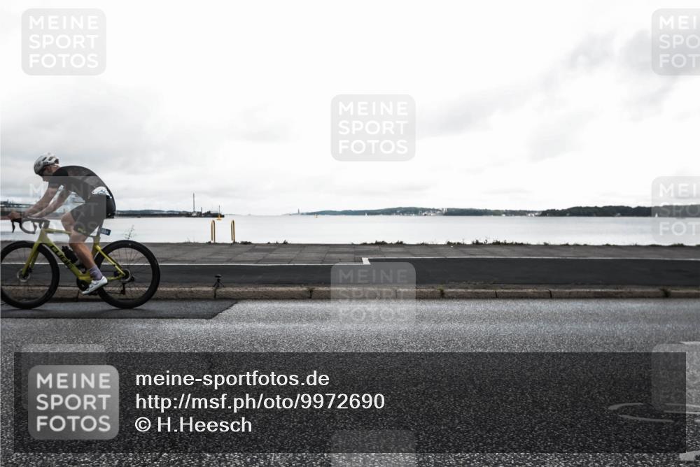 16.08.2026 - KN Förde Triathlon 2026 H.Heesch http://msf.ph/oto/9972690 16.08.2026 11:02:10 Radfahren 340 meine-sportfotos.de